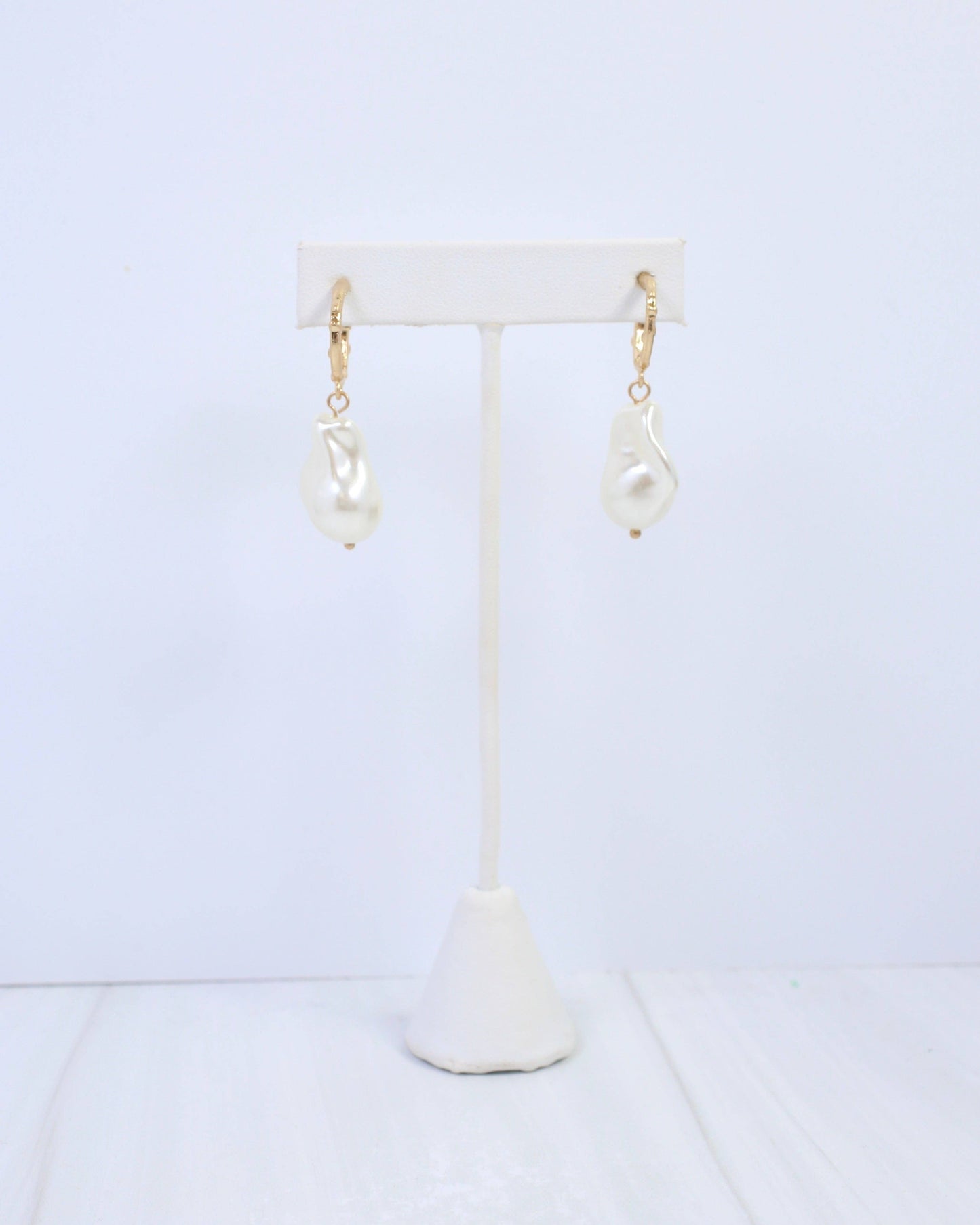 Bernice Pearl Huggie Hoop Earring Worn Gold: Default