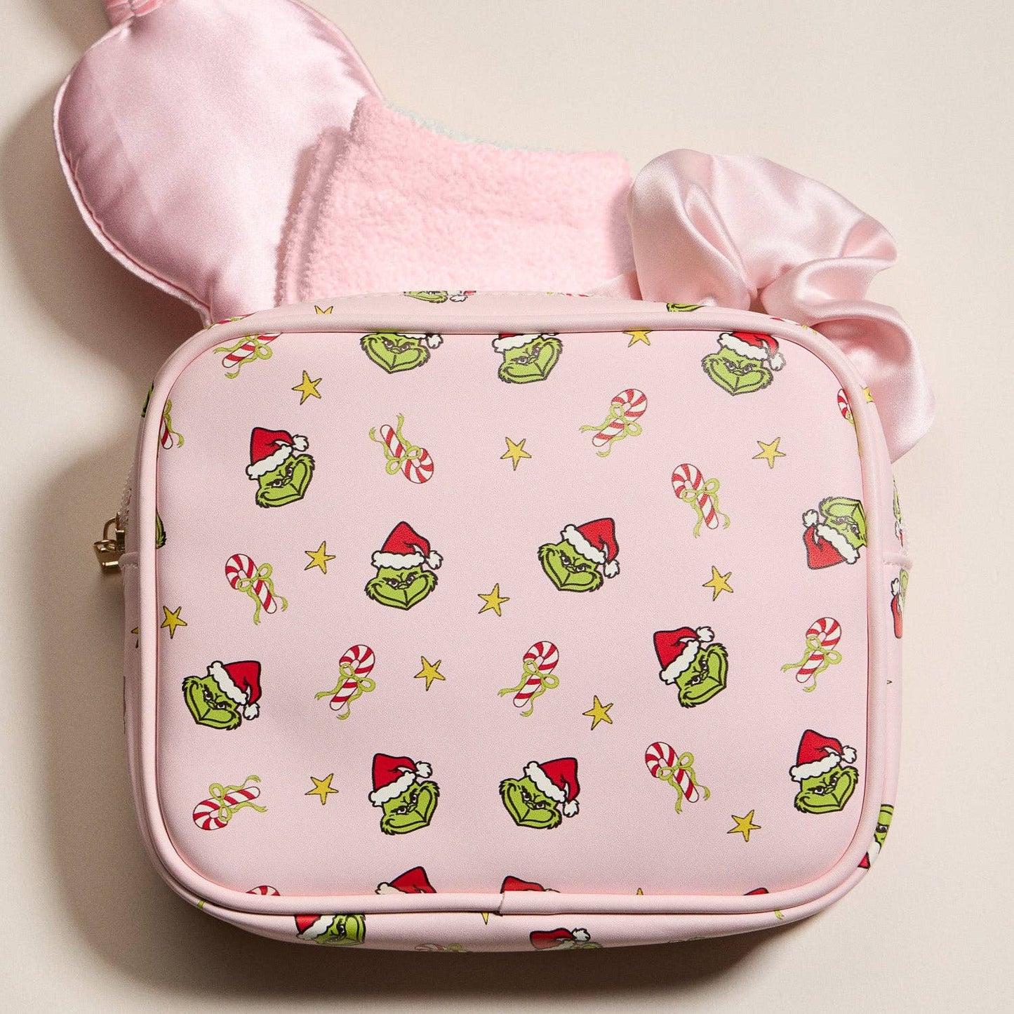 Christmas Green Monster Beauty Gift Set – Socks, Eye Mask, Scrunchie & Christmas card: PK / ONE