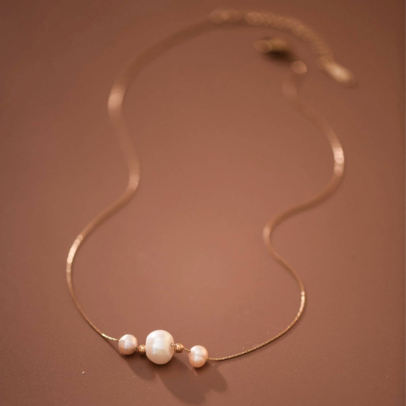 18K Gold PVD Plated Stainless Steel Freshwater Pearl Necklace – 7978: S0OX3T7978