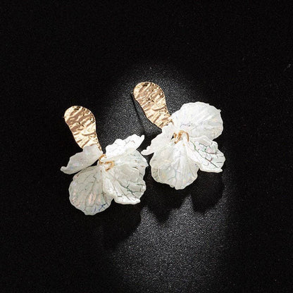 White Cracked Shell Flower Petal Earrings in Stainless Steel