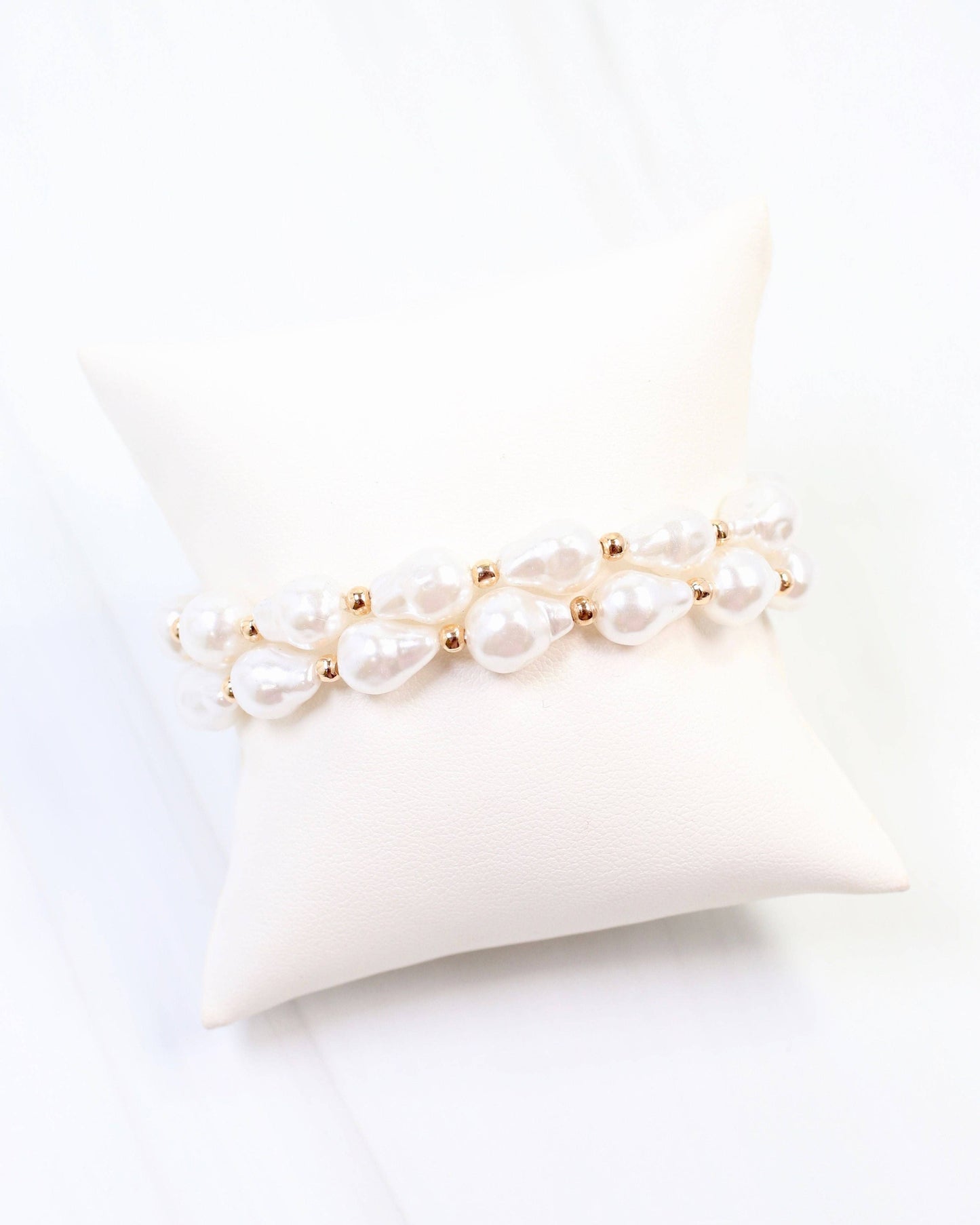 Rye Baroque Pearl Stretch Bracelet Cream: Default